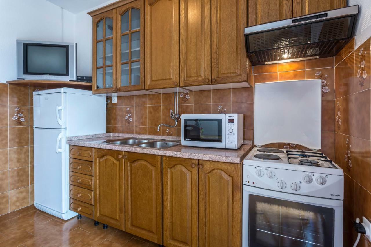 Apartmani Bezma 波尔 外观 照片
