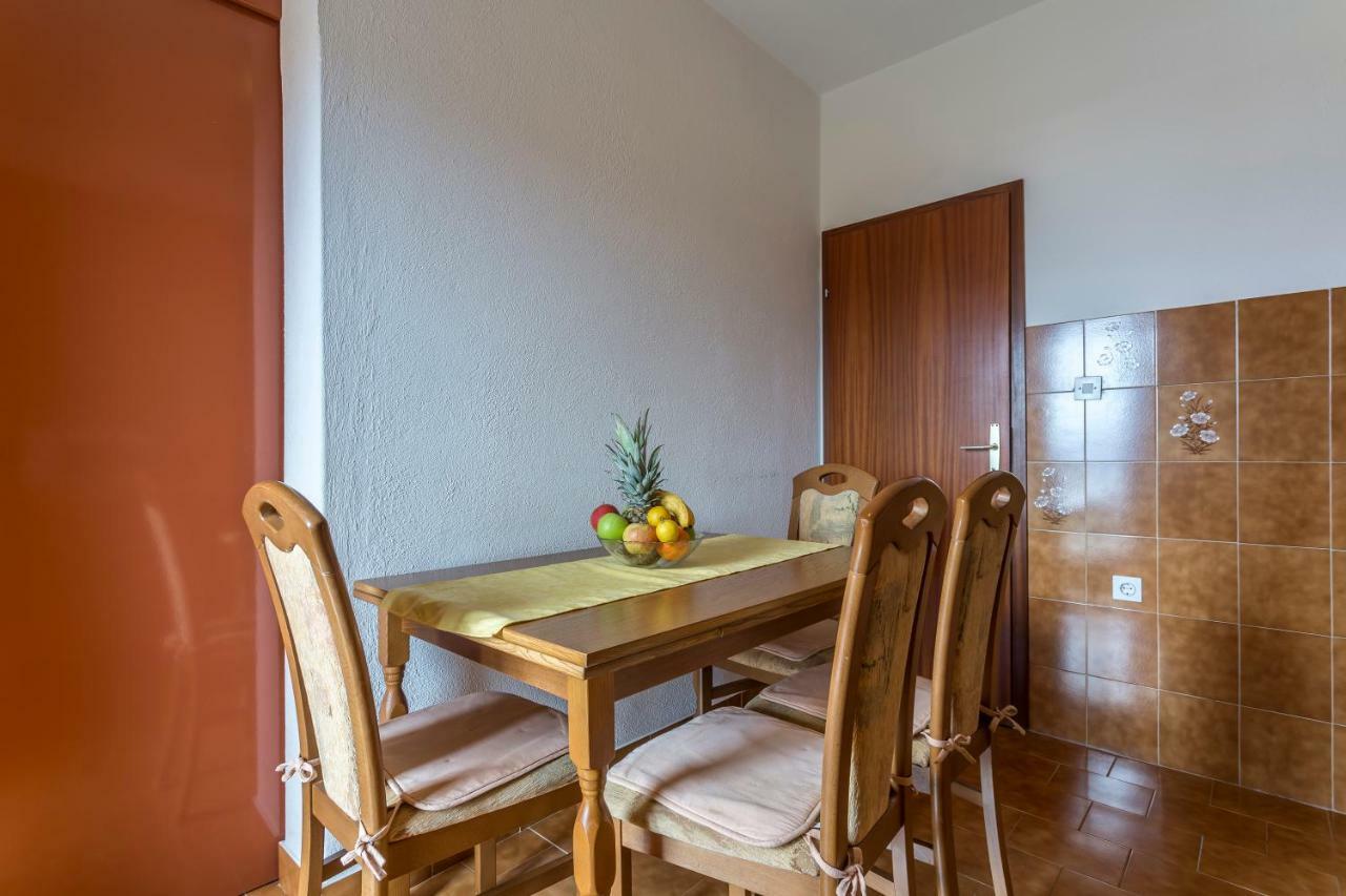 Apartmani Bezma 波尔 外观 照片